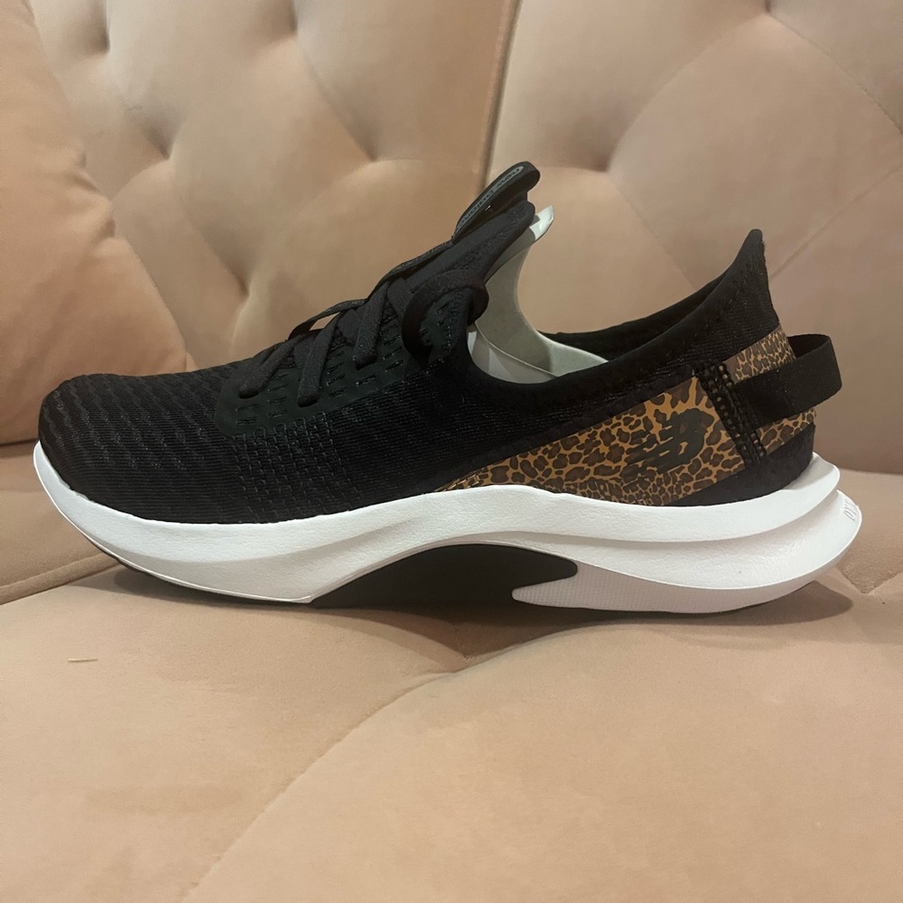 DynaSoft Nergize Sport V2 Sneakers